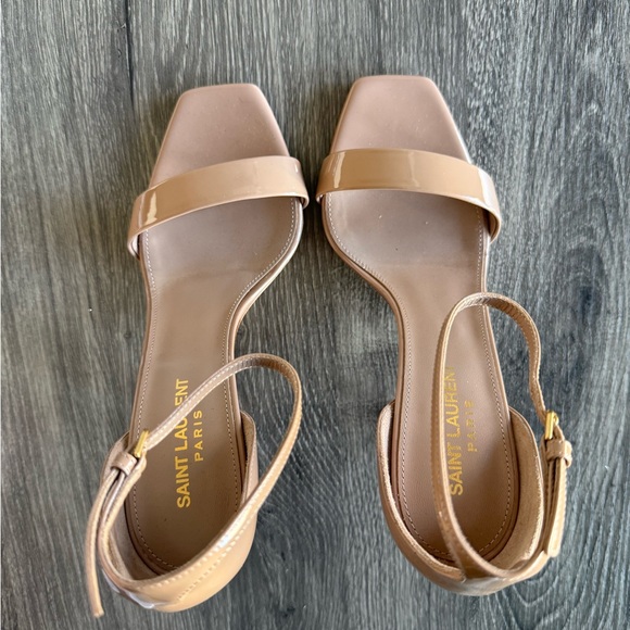 Saint Laurent Chic Tan Stiletto Heels - Picture 5 of 12